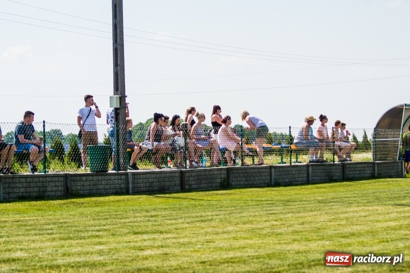 Zdjęcie w galerii na portalu naszraciborz.pl: Adamowice - Górki Śląskie: Do remisu zabrakło niewiele wiadomości z regionu
