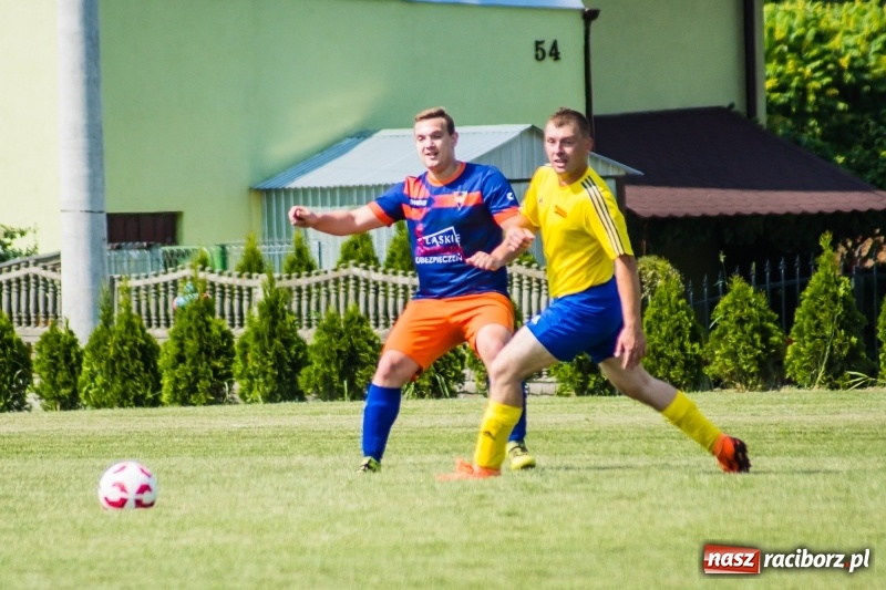 Zdjęcie w galerii na portalu naszraciborz.pl: Adamowice - Górki Śląskie: Do remisu zabrakło niewiele wiadomości z regionu