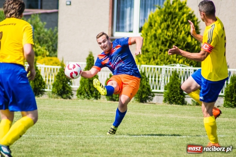 Zdjęcie w galerii na portalu naszraciborz.pl: Adamowice - Górki Śląskie: Do remisu zabrakło niewiele wiadomości z regionu