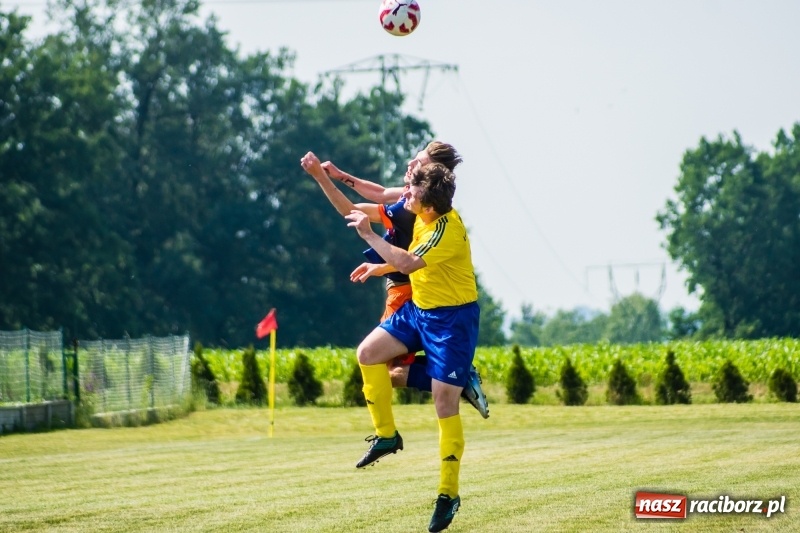 Zdjęcie w galerii na portalu naszraciborz.pl: Adamowice - Górki Śląskie: Do remisu zabrakło niewiele wiadomości z regionu