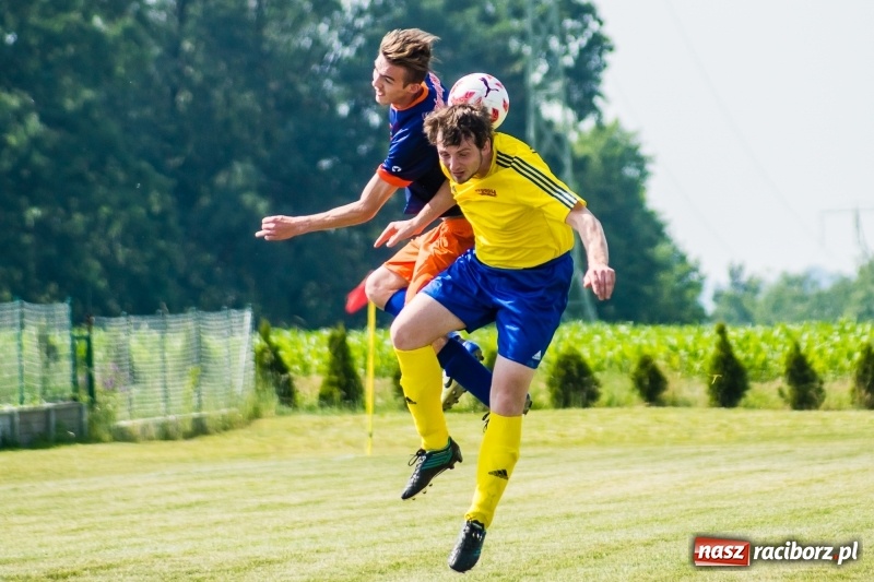 Zdjęcie w galerii na portalu naszraciborz.pl: Adamowice - Górki Śląskie: Do remisu zabrakło niewiele wiadomości z regionu