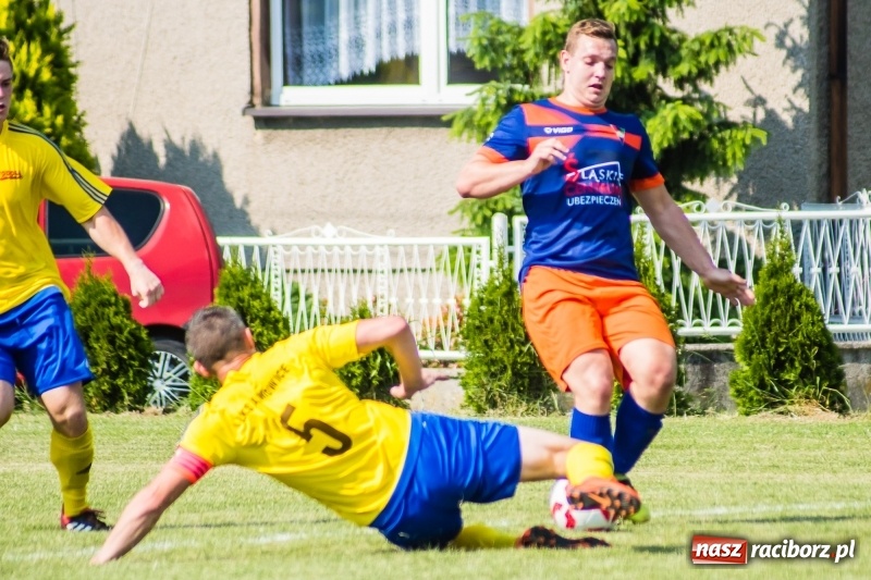 Zdjęcie w galerii na portalu naszraciborz.pl: Adamowice - Górki Śląskie: Do remisu zabrakło niewiele wiadomości z regionu