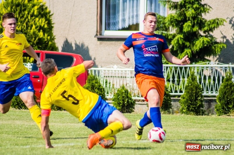 Zdjęcie w galerii na portalu naszraciborz.pl: Adamowice - Górki Śląskie: Do remisu zabrakło niewiele wiadomości z regionu