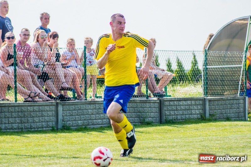 Zdjęcie w galerii na portalu naszraciborz.pl: Adamowice - Górki Śląskie: Do remisu zabrakło niewiele wiadomości z regionu