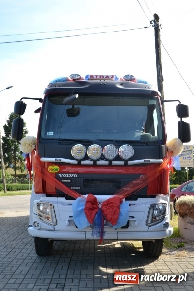 Zdjęcie w galerii na portalu naszraciborz.pl: W remizie w Zabełkowie garażuje już nowe volvo  wiadomości z regionu