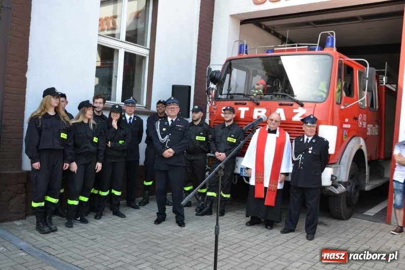 Zdjęcie w galerii na portalu naszraciborz.pl: W remizie w Zabełkowie garażuje już nowe volvo  wiadomości z regionu