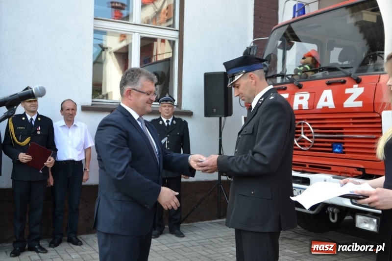 Zdjęcie w galerii na portalu naszraciborz.pl: W remizie w Zabełkowie garażuje już nowe volvo  wiadomości z regionu