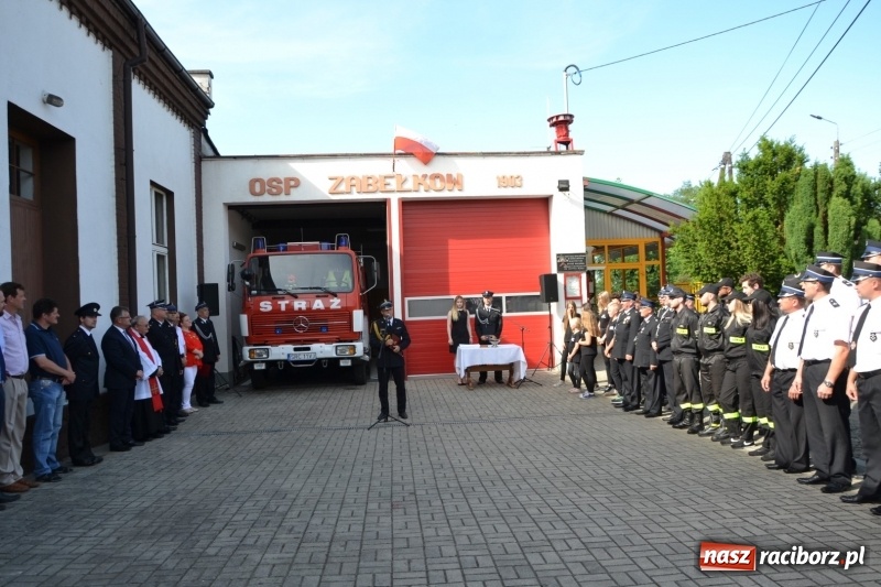 Zdjęcie w galerii na portalu naszraciborz.pl: W remizie w Zabełkowie garażuje już nowe volvo  wiadomości z regionu