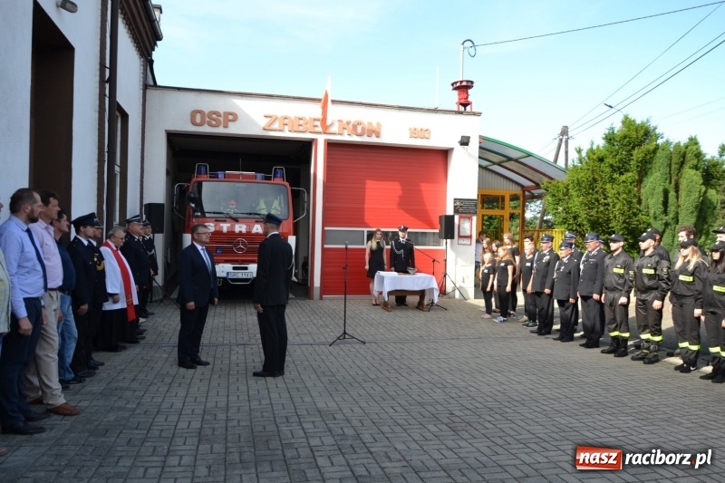 Zdjęcie w galerii na portalu naszraciborz.pl: W remizie w Zabełkowie garażuje już nowe volvo  wiadomości z regionu