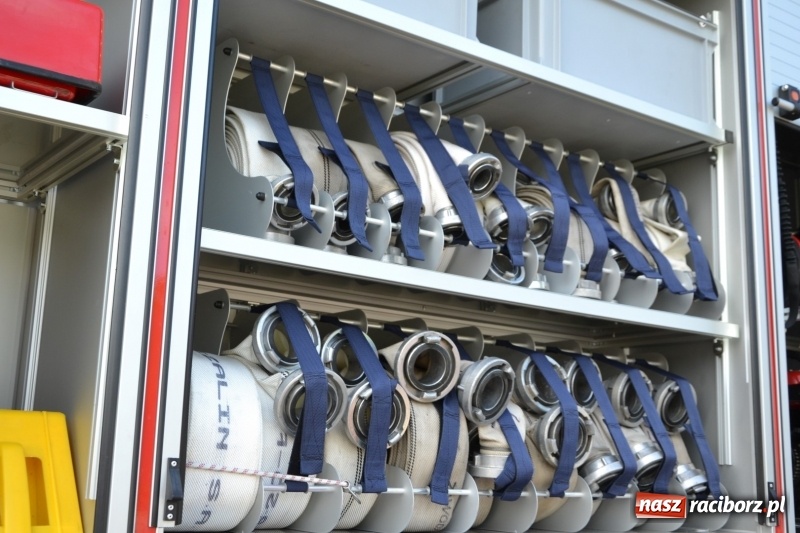 Zdjęcie w galerii na portalu naszraciborz.pl: W remizie w Zabełkowie garażuje już nowe volvo  wiadomości z regionu