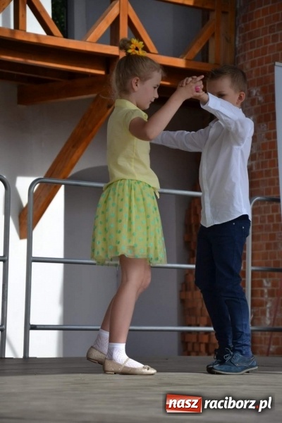 Zdjęcie w galerii na portalu naszraciborz.pl: Obchody dnia Mamy i Taty na Zamku Piastowskim za nami  wiadomości z regionu