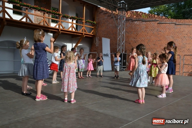 Zdjęcie w galerii na portalu naszraciborz.pl: Obchody dnia Mamy i Taty na Zamku Piastowskim za nami  wiadomości z regionu