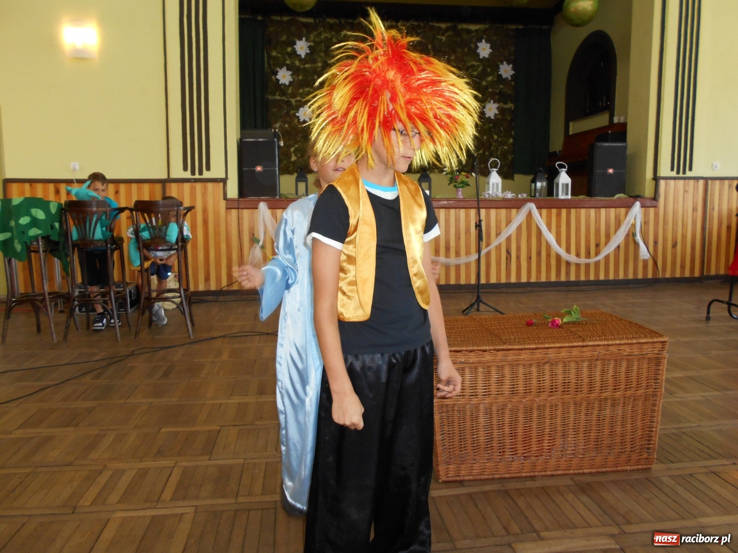 Zdjęcie w galerii na portalu naszraciborz.pl: Dzień Matki w Domu Kultury w Borucinie wiadomości z regionu