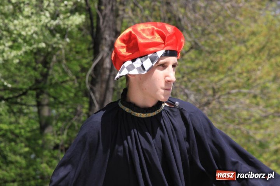 Zdjęcie w galerii na portalu naszraciborz.pl: W parku Roth kolorowo i wesoło wiadomości z regionu