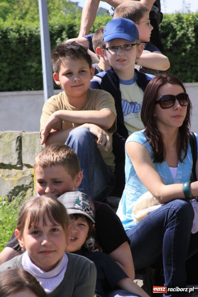 Zdjęcie w galerii na portalu naszraciborz.pl: W parku Roth kolorowo i wesoło wiadomości z regionu