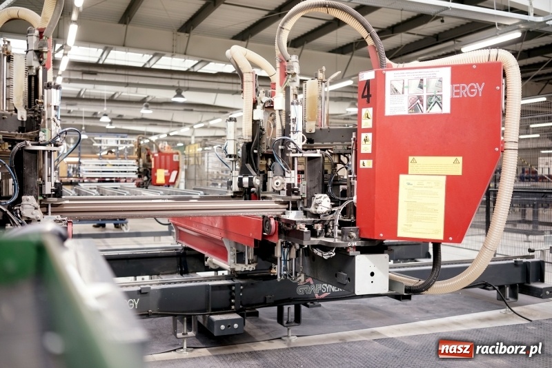Zdjęcie w galerii na portalu naszraciborz.pl: Eko-Okna zwiększają swój potencjał produkcyjny wiadomości z regionu