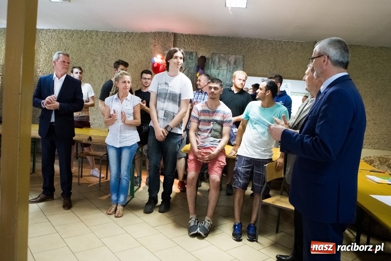 Zdjęcie w galerii na portalu naszraciborz.pl: Powiatowe Zawody Strzeleckie dla młodzieży szkół ponadgimnazjalnych wiadomości z regionu