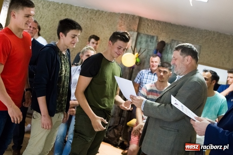 Zdjęcie w galerii na portalu naszraciborz.pl: Powiatowe Zawody Strzeleckie dla młodzieży szkół ponadgimnazjalnych wiadomości z regionu