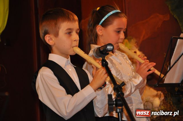 Zdjęcie w galerii na portalu naszraciborz.pl: Tańczyli, grali, śpiewali... wiadomości z regionu