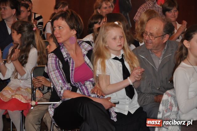 Zdjęcie w galerii na portalu naszraciborz.pl: Tańczyli, grali, śpiewali... wiadomości z regionu