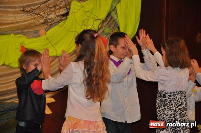 Zdjęcie w galerii na portalu naszraciborz.pl: Tańczyli, grali, śpiewali... wiadomości z regionu