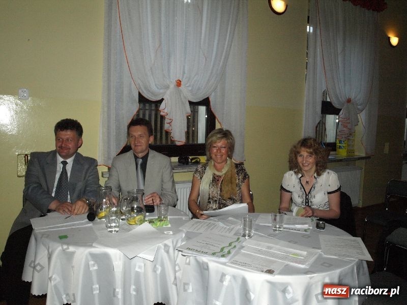 Zdjęcie w galerii na portalu naszraciborz.pl: Tańczyli, grali, śpiewali... wiadomości z regionu