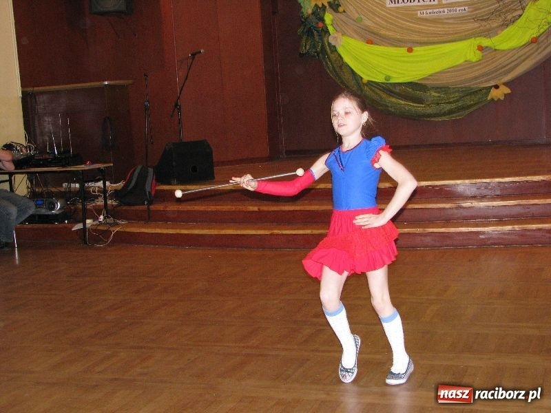 Zdjęcie w galerii na portalu naszraciborz.pl: Tańczyli, grali, śpiewali... wiadomości z regionu