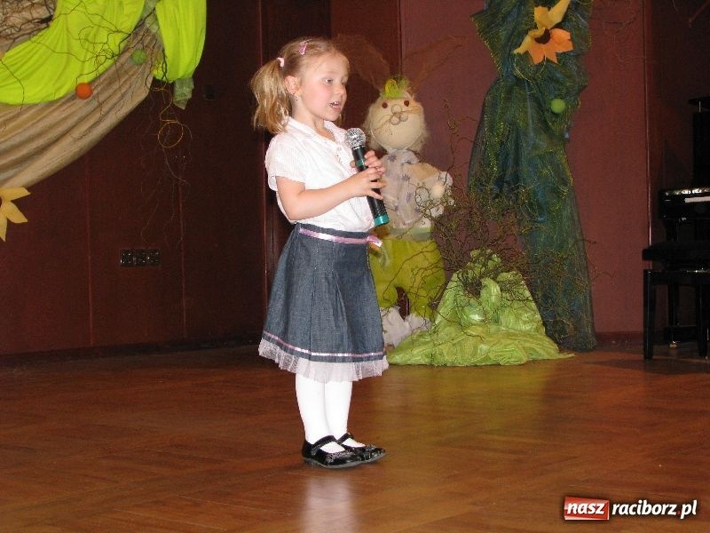 Zdjęcie w galerii na portalu naszraciborz.pl: Tańczyli, grali, śpiewali... wiadomości z regionu