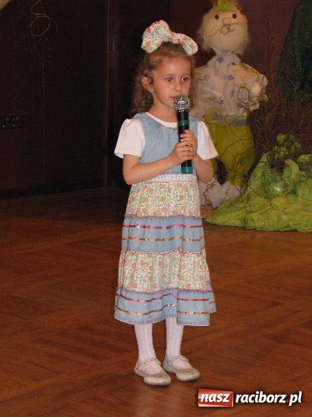 Zdjęcie w galerii na portalu naszraciborz.pl: Tańczyli, grali, śpiewali... wiadomości z regionu
