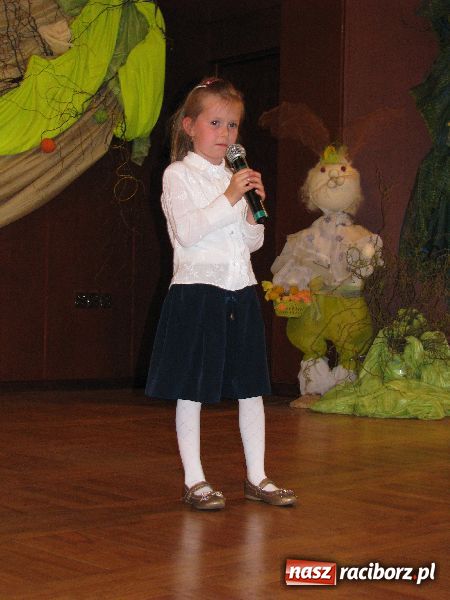 Zdjęcie w galerii na portalu naszraciborz.pl: Tańczyli, grali, śpiewali... wiadomości z regionu