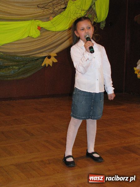 Zdjęcie w galerii na portalu naszraciborz.pl: Tańczyli, grali, śpiewali... wiadomości z regionu