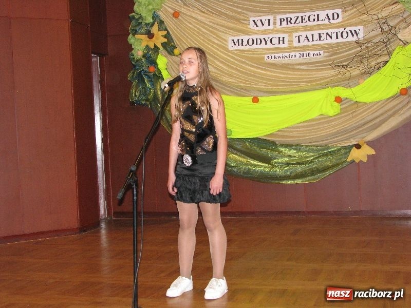 Zdjęcie w galerii na portalu naszraciborz.pl: Tańczyli, grali, śpiewali... wiadomości z regionu