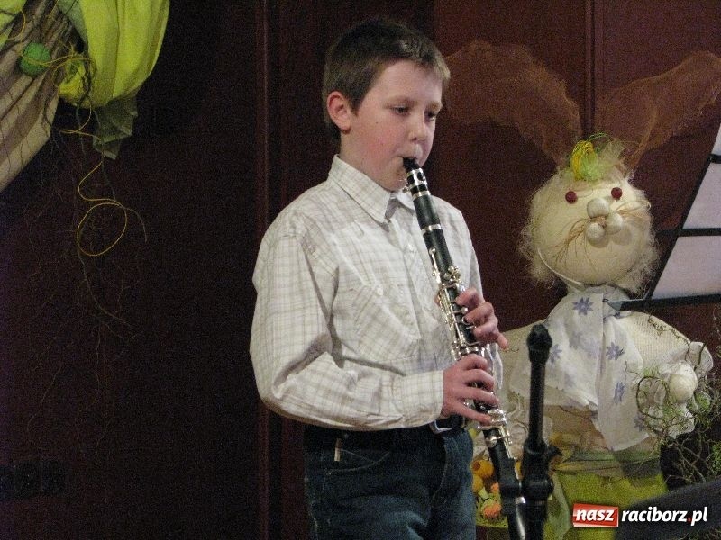 Zdjęcie w galerii na portalu naszraciborz.pl: Tańczyli, grali, śpiewali... wiadomości z regionu