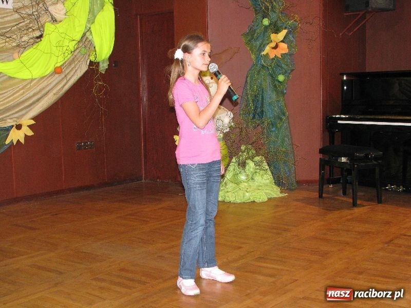 Zdjęcie w galerii na portalu naszraciborz.pl: Tańczyli, grali, śpiewali... wiadomości z regionu