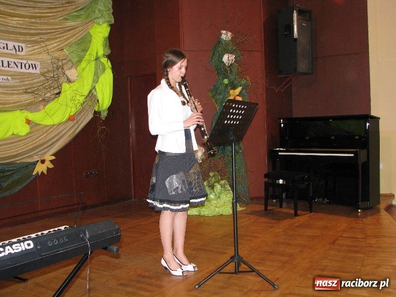 Zdjęcie w galerii na portalu naszraciborz.pl: Tańczyli, grali, śpiewali... wiadomości z regionu