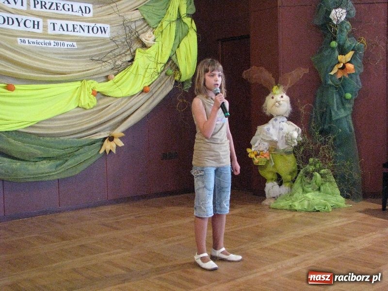 Zdjęcie w galerii na portalu naszraciborz.pl: Tańczyli, grali, śpiewali... wiadomości z regionu