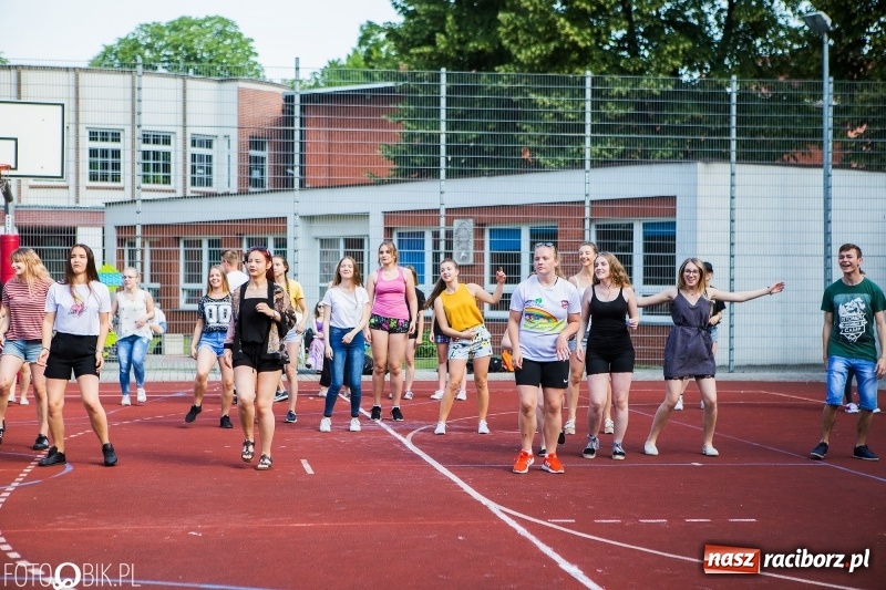 Zdjęcie w galerii na portalu naszraciborz.pl: Piknik Dzieci Kasprowicza - fotorelacja  wiadomości z regionu