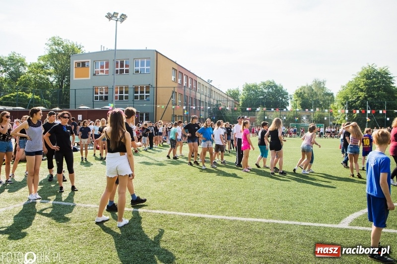 Zdjęcie w galerii na portalu naszraciborz.pl: Piknik Dzieci Kasprowicza - fotorelacja  wiadomości z regionu
