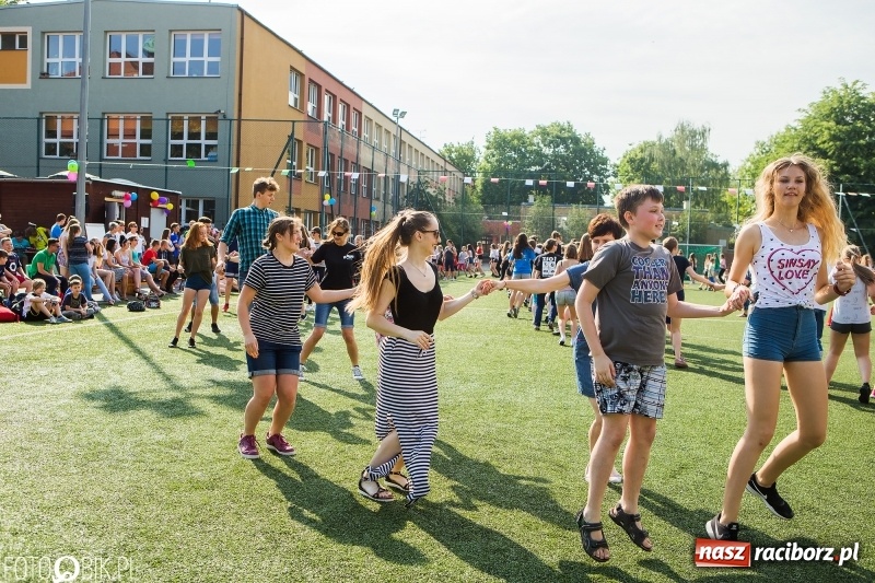 Zdjęcie w galerii na portalu naszraciborz.pl: Piknik Dzieci Kasprowicza - fotorelacja  wiadomości z regionu