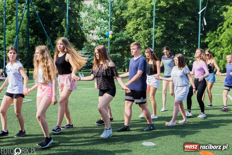 Zdjęcie w galerii na portalu naszraciborz.pl: Piknik Dzieci Kasprowicza - fotorelacja  wiadomości z regionu