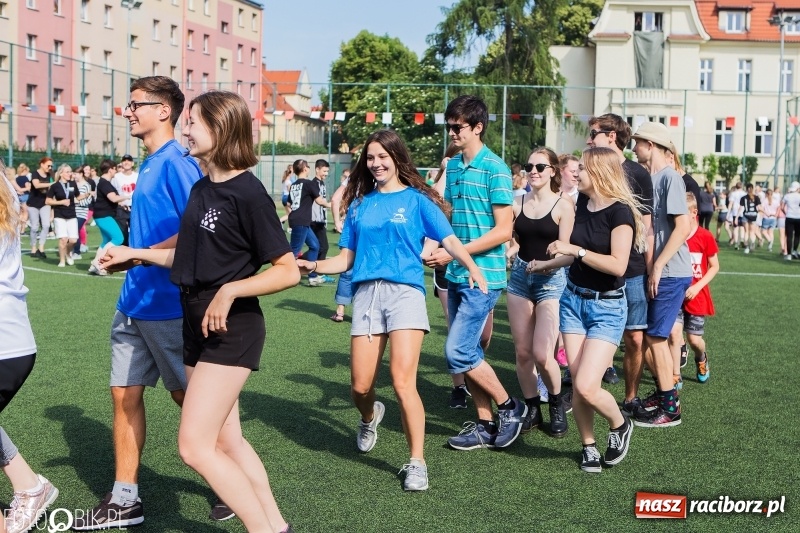 Zdjęcie w galerii na portalu naszraciborz.pl: Piknik Dzieci Kasprowicza - fotorelacja  wiadomości z regionu
