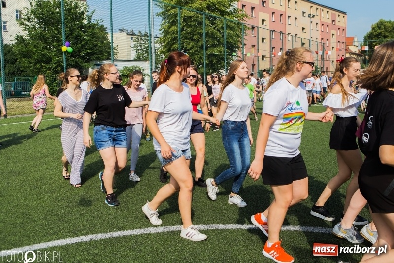 Zdjęcie w galerii na portalu naszraciborz.pl: Piknik Dzieci Kasprowicza - fotorelacja  wiadomości z regionu