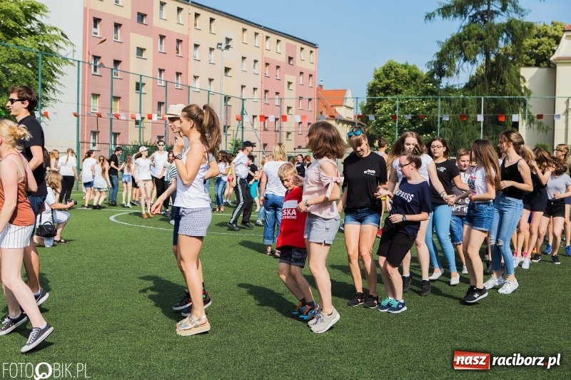 Zdjęcie w galerii na portalu naszraciborz.pl: Piknik Dzieci Kasprowicza - fotorelacja  wiadomości z regionu