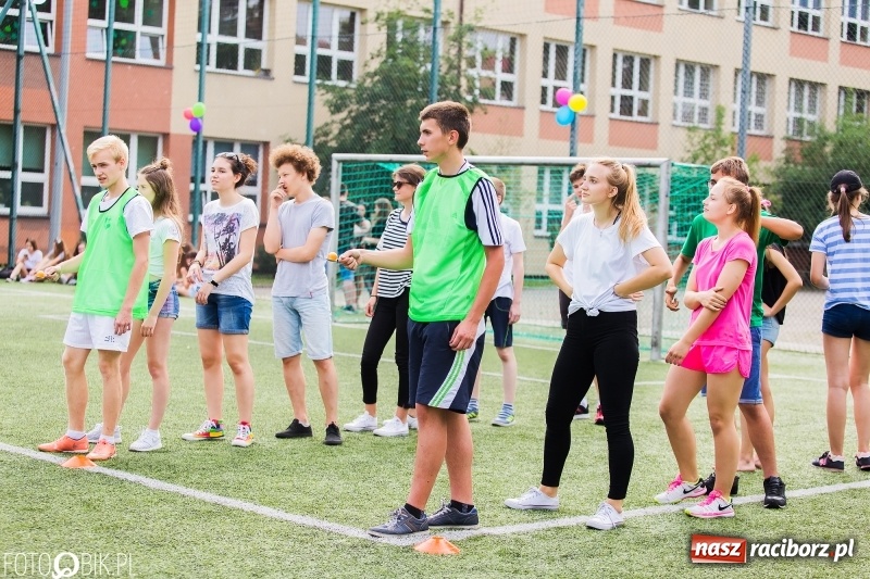 Zdjęcie w galerii na portalu naszraciborz.pl: Piknik Dzieci Kasprowicza - fotorelacja  wiadomości z regionu