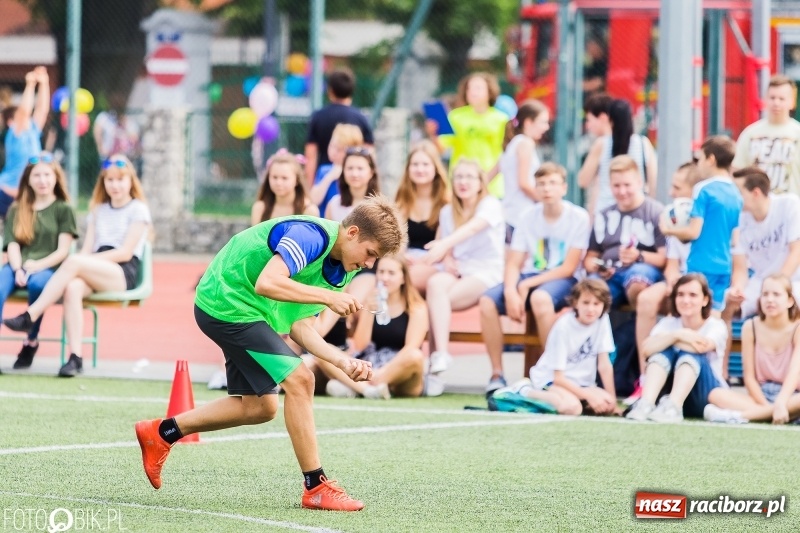 Zdjęcie w galerii na portalu naszraciborz.pl: Piknik Dzieci Kasprowicza - fotorelacja  wiadomości z regionu