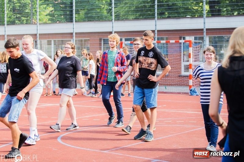 Zdjęcie w galerii na portalu naszraciborz.pl: Piknik Dzieci Kasprowicza - fotorelacja  wiadomości z regionu