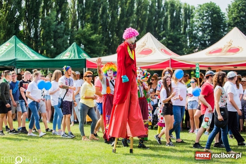 Zdjęcie w galerii na portalu naszraciborz.pl: Igrzyska Sport ku radości na stadionie PWSZ wiadomości z regionu