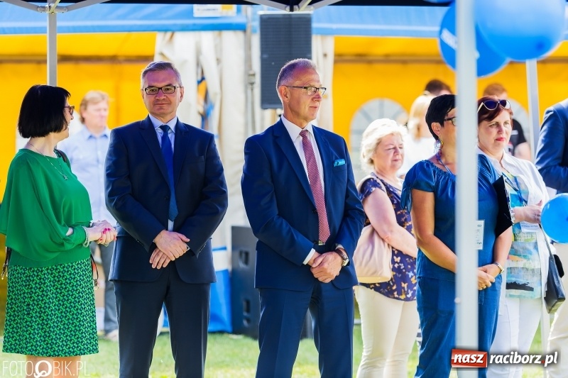 Zdjęcie w galerii na portalu naszraciborz.pl: Igrzyska Sport ku radości na stadionie PWSZ wiadomości z regionu