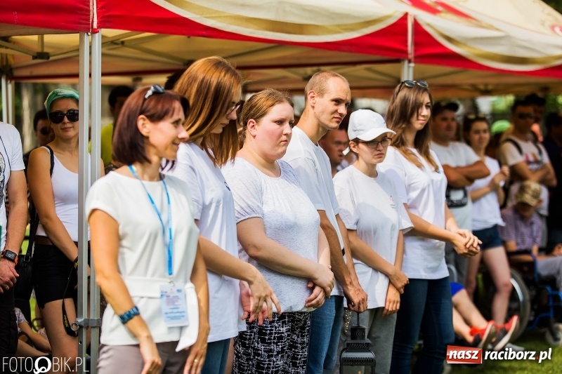 Zdjęcie w galerii na portalu naszraciborz.pl: Igrzyska Sport ku radości na stadionie PWSZ wiadomości z regionu