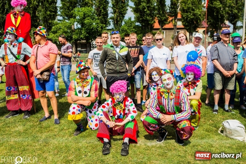 Zdjęcie w galerii na portalu naszraciborz.pl: Igrzyska Sport ku radości na stadionie PWSZ wiadomości z regionu